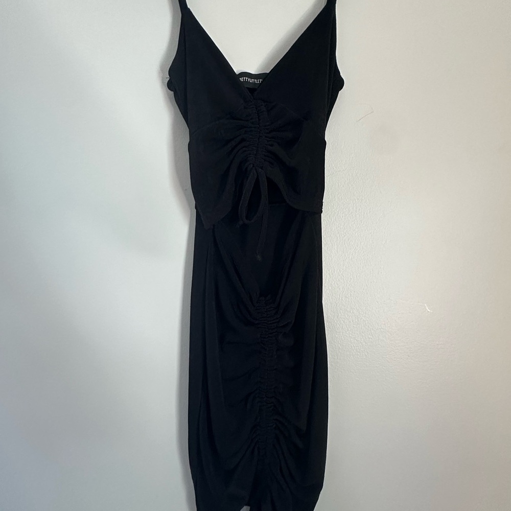 PrettyLittleThing Black Bodycon Spaghetti Strap Dress